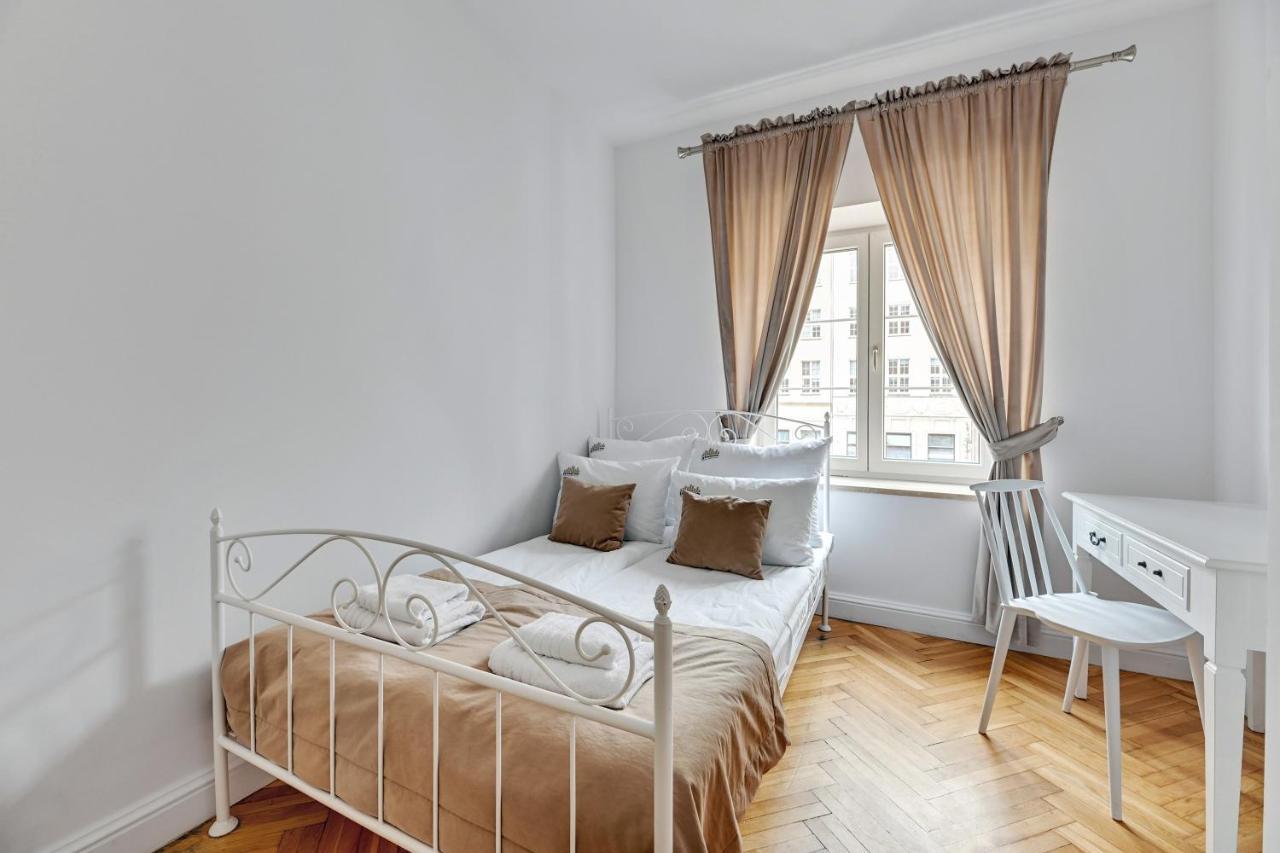 גדנסק Dlugi Targ Street, Main Old Town & Riverside By Downtown Apartments מראה חיצוני תמונה